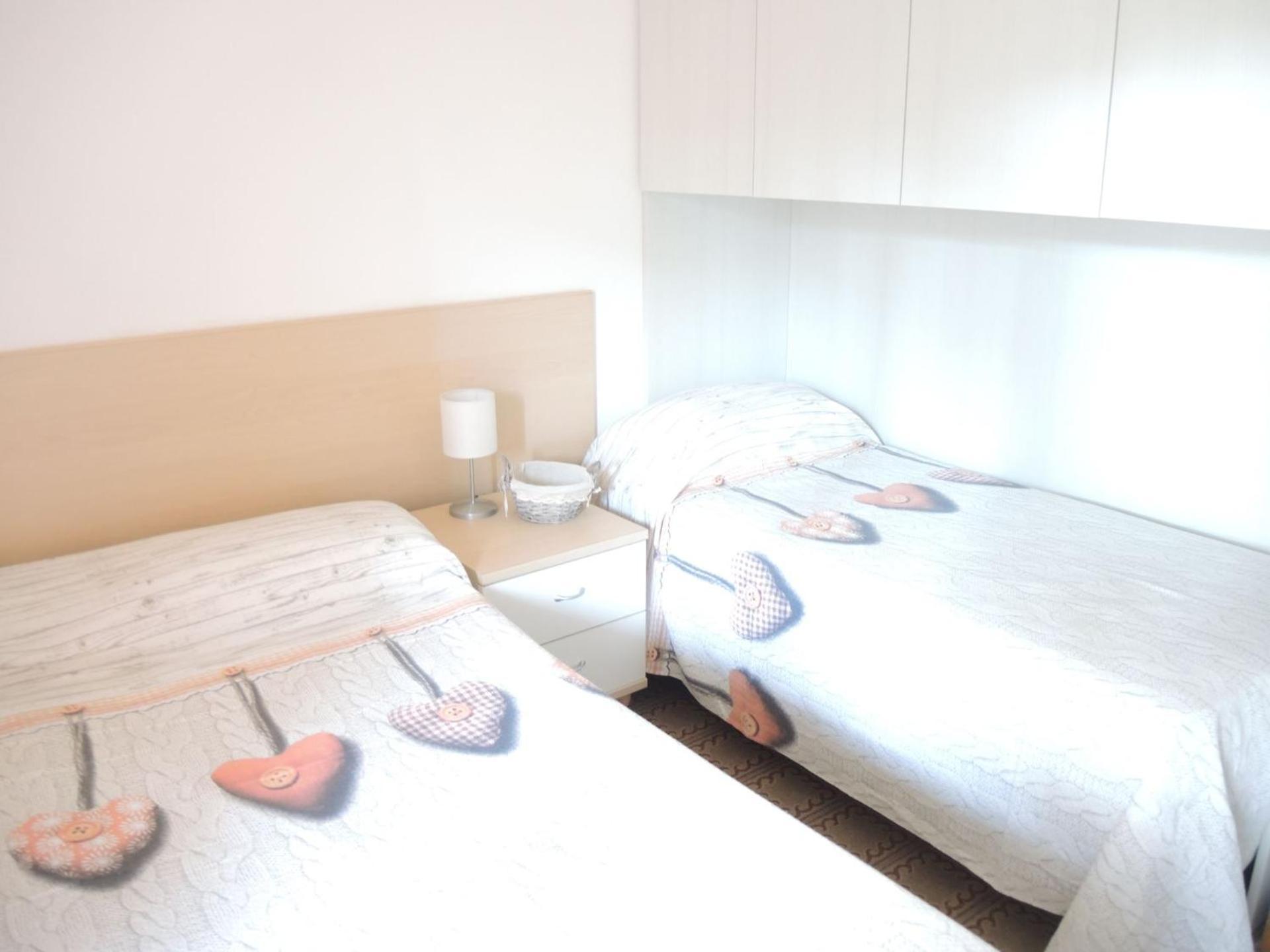Condominio Corinzia Бибионе Екстериор снимка